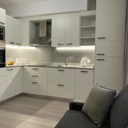 Urban Loft With Stunning & Sea Views * 코라레호